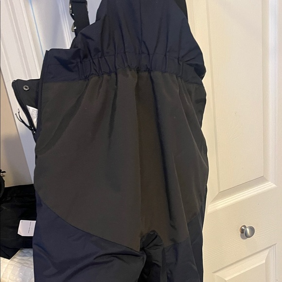 Helly Hansen Black snow Pants - Picture 12 of 16